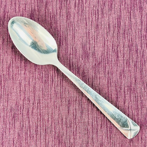 CUBIERTOS DE ACERO INOXIDABLE BRILLANTE ONEIDA HUGHES LÍNEAS CRUZADAS CHINA - ELECCIÓN - Imagen 9 de 9