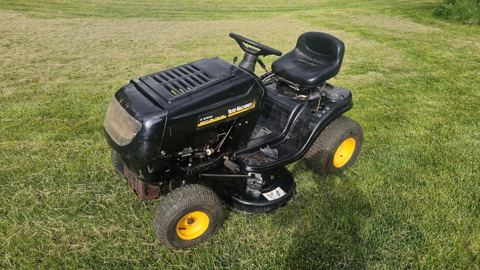 Máquina de patio 38" corte montar cortacésped Fórmula motor 13,5 hp Foto 3 de 4