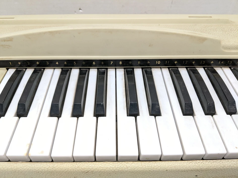 Órgano de acordes eléctrico Estey - Modelo 2708 años 60 - Probado/Funcionando Foto 3 de 4