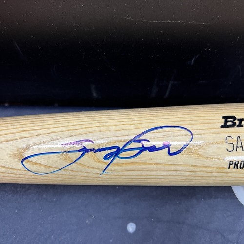 Sammy Sosa Autographed Chicago Cubs Rawlings Big Stick Bat Signed PSA - Picture 3 of 4