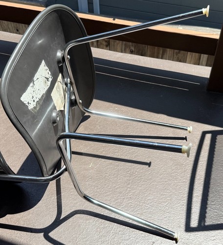 Herman Miller EAMES EC-127 Brown Padded Chair Early 1970s Missing screw/detached - Picture 17 of 18