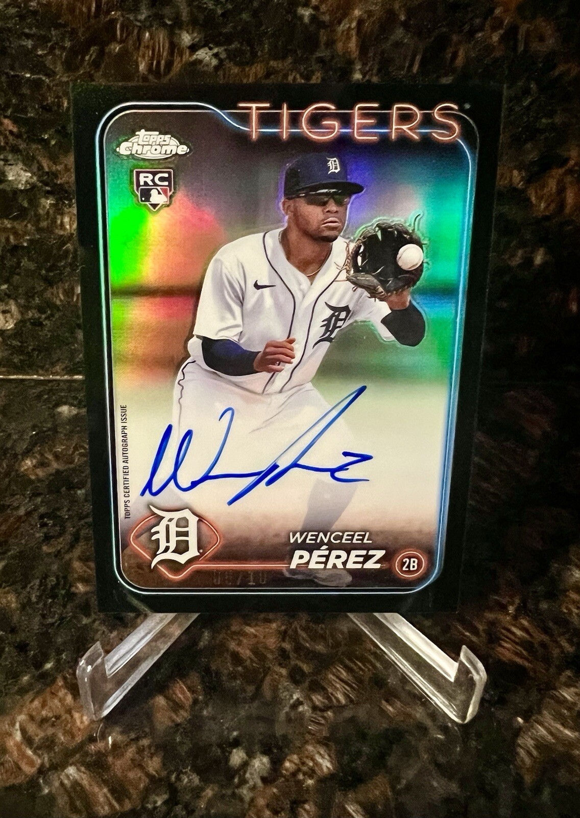 2024 Topps Chrome Update Wenceel Perez Rookie Black Refractor Auto /10 - Tigers