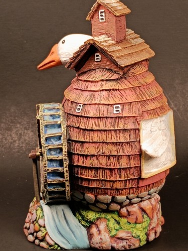Franklin Mint "Gandering Goose" Hand Painted Tesori Porcelain Decor Egg IOB - Picture 3 of 10