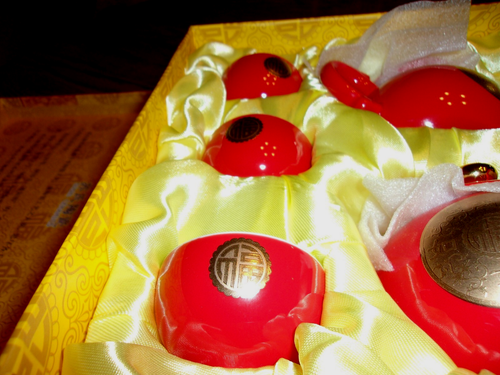 Sushi Ceramics Tea Set in Box- New- Red and Gold - Picture 5 of 7
