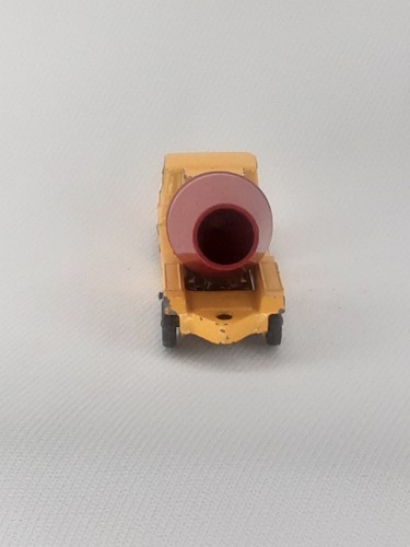 Husky Cement Truck ERF 66GX Die-Cast Metal & Plastic 1960s - Picture 5 of 7