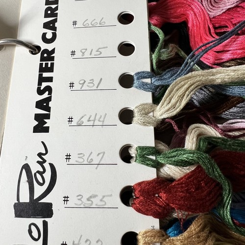 Set of 2 LoRan Embroidery Thread Floss Holders/Binders Filled w/ Floss + Bag - Picture 11 of 13