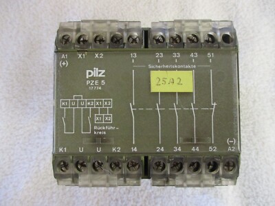 Pilz Safety Relay 474910  PZE/5 24VDC 4S 1O