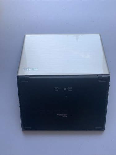 Toshiba Satellite L55-C i5-5200u CPU @2.20GHz 8GB /128GB SSD Windows 11 Pro - Picture 2 of 7