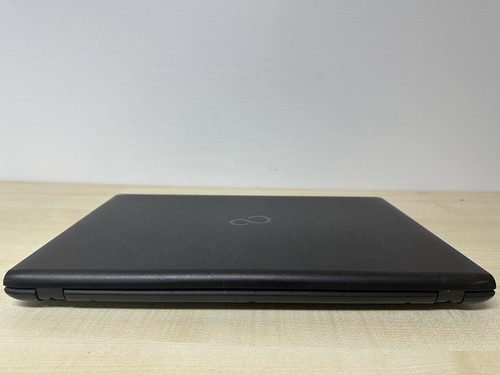 Fujitsu LifeBook Laptop A357 15" i5-7200U 8GB RAM 256GB SSD Win 11 WARN KEYS - Picture 14 of 19