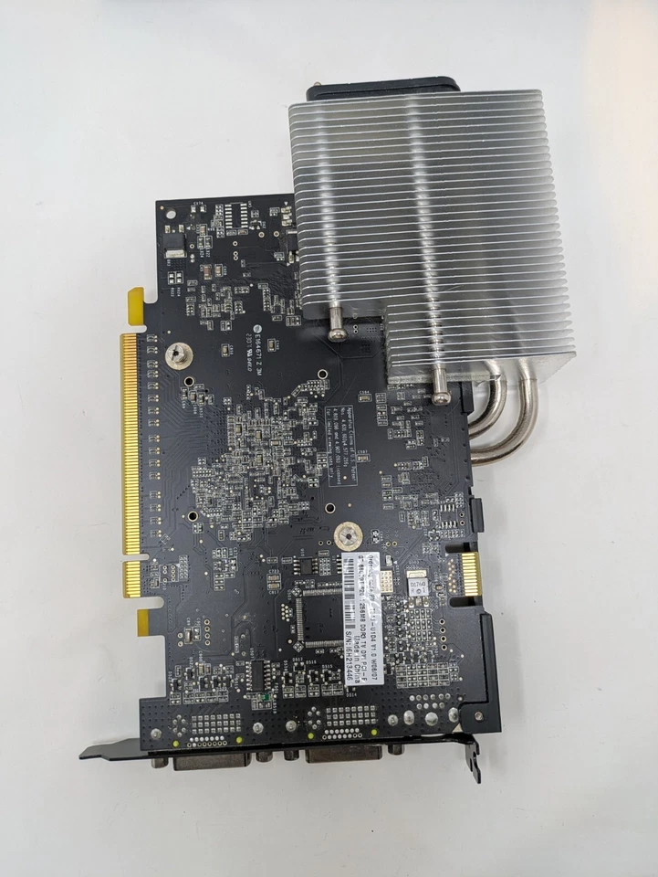 nVidia GeForce 8600GT 256MB PCIe Video Graphics Card VGA DVI S-Video - Image 4 of 4