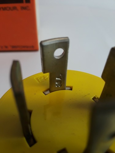 3 Pole 4 wire Grounding Yellow Turnlok Plug by Pass & Seymour - Picture 5 of 7