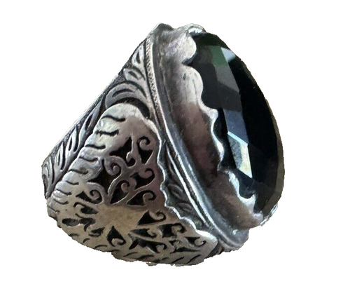 Pitango Ring Silver Embossed & Large Oval Black Faceted Cut Domed Stone 8.5