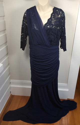 Kiyonna Soiree Evening Gown in Nocturnal Navy Sz 20 RRP $414 Wedding Prom Witchy - Picture 6 of 15