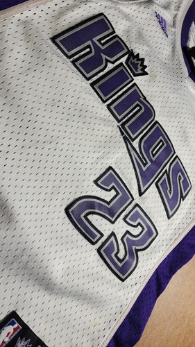 Sacramento Kings KEVIN MARTIN #23 Jersey - SIGNED / Autographed, Adidas Stitched - Picture 5 of 17