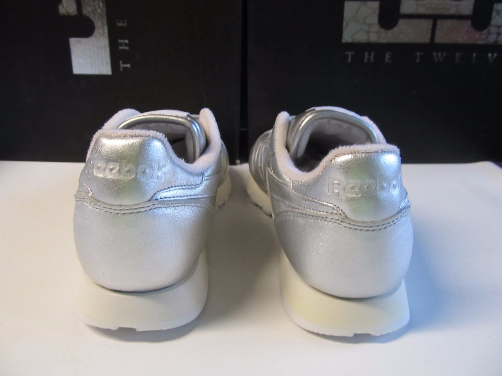 Wmns Reebok FACE STOCKHOLM Classic Leather CL Lthr Spirit Spirit Spirit Silver White 8 V62700 522ac5 Wmns Reebok FACE STOCKHOLM Classic Leather CL Lthr Spirit Spirit Spirit Silver White 8 V62700 522ac5