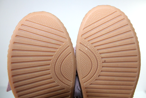 Tretorn Slip-On Nylite Pink Bow Suede Leather Sneakers Women's Size US 8 EU 39 - Picture 9 of 13
