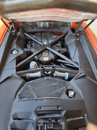 Pocher 1/8 Lamborghini Aventador LP700-4 – Professionally Assembled - Foto 5 di 9