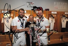 chris robshaw james haskell  eddie jones celebrate with trophy signed 12x8 photo