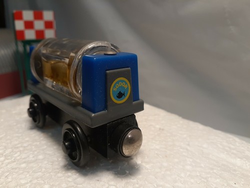 Coche acuario Thomas The Train - Imagen 2 de 5