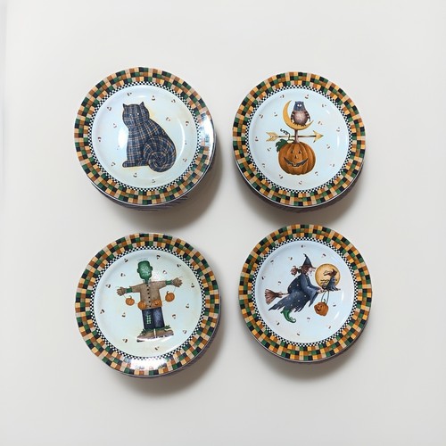 Sakura Debbie Mumm Set 4 HALLOWEEN Salat Dessert Teller 8" Katze Vogelscheuche Hexe