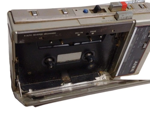 Aiwa HS-J02 Stereo Radio Cassette Player Recorder Japan Parts/Repair - Bild 8 von 12