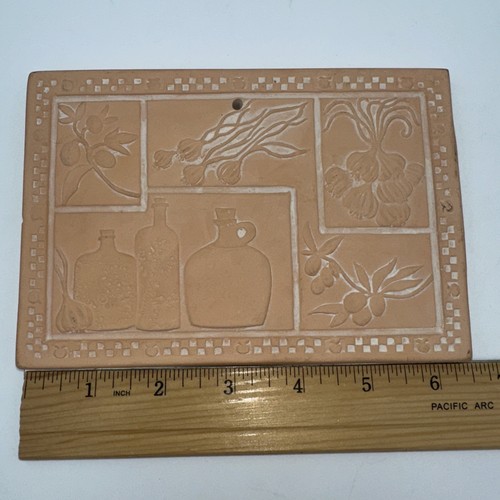 De colección Calentador de Pan Terracota Repujado Italiano Azulejo Rústico Cottagecore Colgador de Pared - Imagen 3 de 11