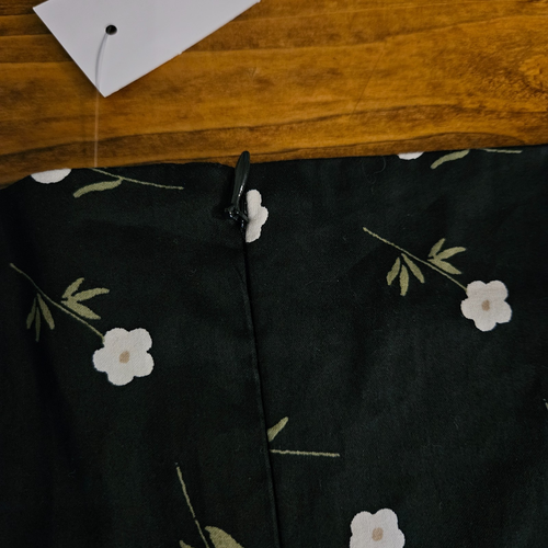 Ann Taylor Factory Black Floral Midi Dress Size 0 NWT 100% Cotton Fit & Flare - Picture 6 of 10