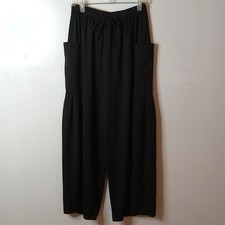NWT Halara Women's Black Cargo Stretchy Wide leg Small pants. Minimalist, Comfy.