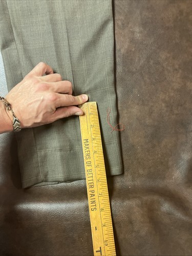 Jos. A Bank 2 Pc Wool Suit. Brown/Green Plaid Design. 42L Jacket. 36x33 Pants. - Picture 17 of 18