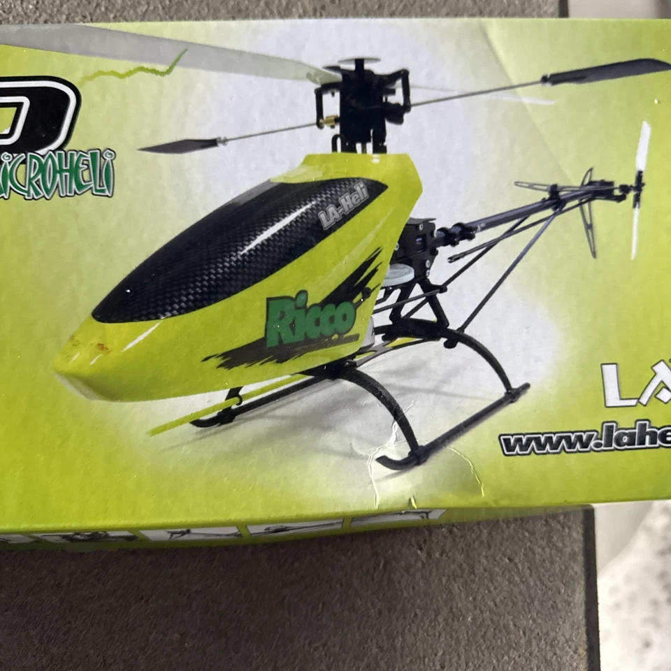 Vintage Rare RC Helicopter  LAheli MAXIR Black Micro Heli Kit New In Box - Image 2 of 4