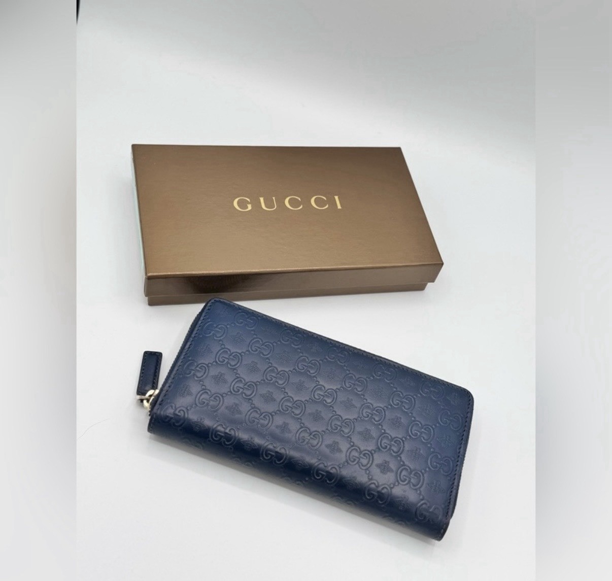 Authentic Gucci Microguccissima Bee Zip Around Wa… - image 1