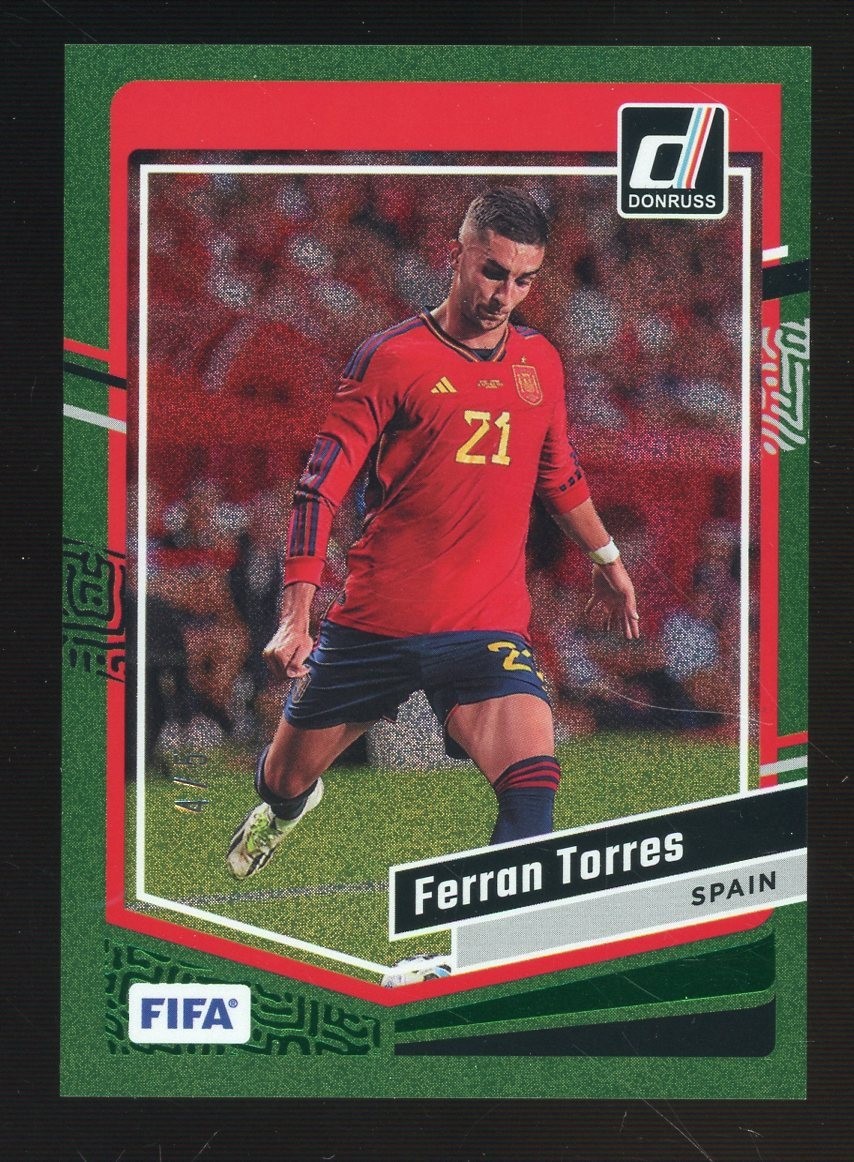 2023-24 Donruss Soccer Green Glitter #57 Ferran Torres Spain 4/5