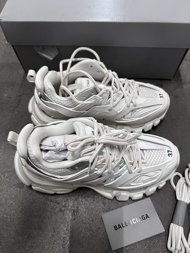 Balenciaga Track Sneakers White Womens 37 $1050 - Picture 6 of 9