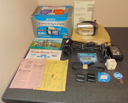 Sony DCR-DVD202E Handheld Camcorder Charger, Battery, Cables, Instructions - VGC - Picture 3 of 24