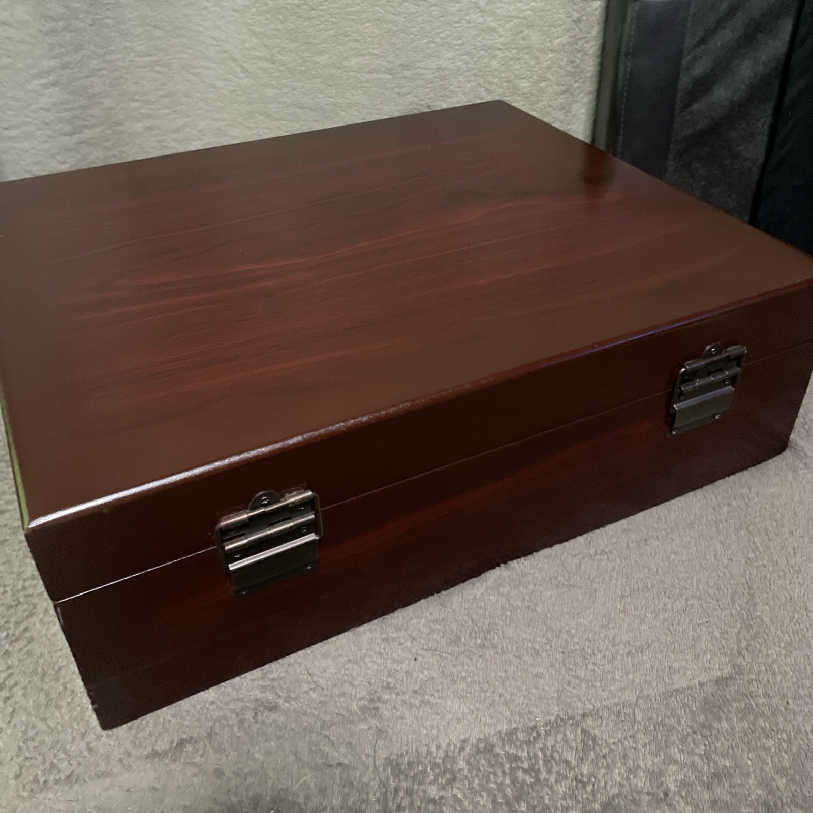 Picture 4 of 6
