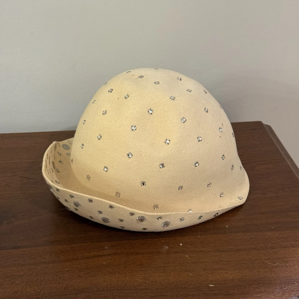 Vintage Frank Olive Women’s Rhinestone Wool Cloche Hat — 1960s-70s - Image 2 of 4