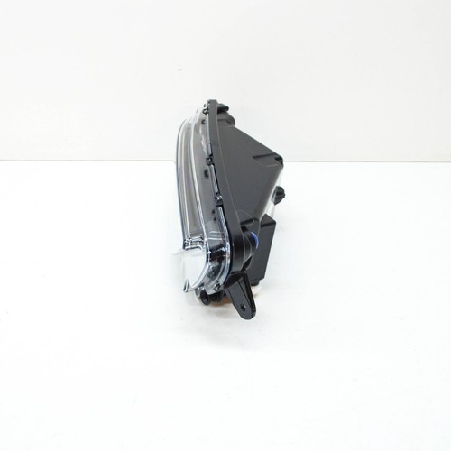 Volkswagen AMAROK Front Right Halogen Fog Light Lamp 2H6941700B NEW GENUINE 2017 - Picture 5 of 9