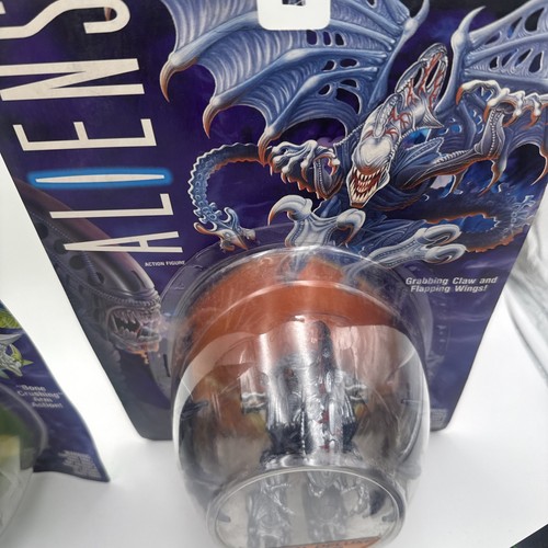 Kenner 1992 Vintage Collectible Aliens Figures Lot of 5 - Picture 5 of 14