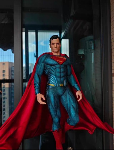 Justice League Superman 1/4 Figure Statue In Stock Height 66CM - Picture 4 of 6
