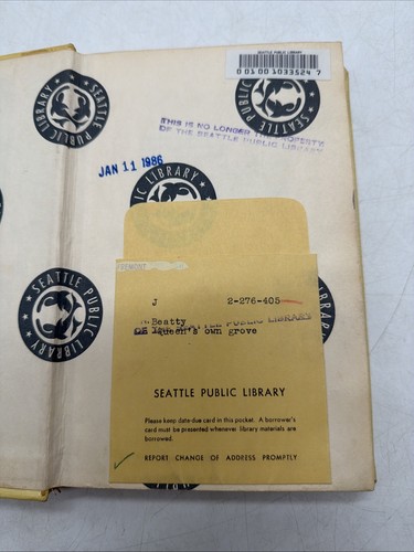 The Queen's Own Grove by Patricia Beatty 1966 HCDJ FE GOOD Condition - Picture 3 of 11