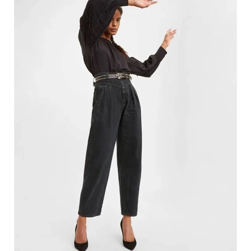 Levi’s 80’s Balloon Black Jeans NWT Women’s Size 25 