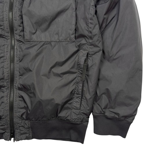 A/W 22 Stone Island Crinkle Reps R-NY with Primaloft Jacket - Dark Grey - Picture 4 of 9