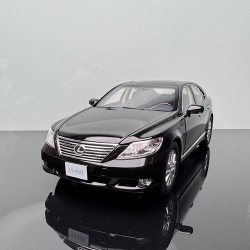 Original 1:18 Lexus LS460 Simulation Alloy Car Model Limited Edition Gift - Picture 12 of 12