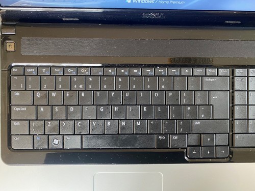 Dell Inspiron 1750 Pentium T4200 4 GB Ram 250 GB HDD + Charger - Picture 7 of 13