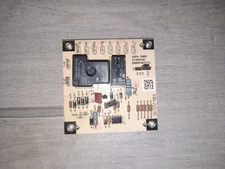 Goodman PCBDM101 Defrost Control  Board 1084-200D 2000N301215 (AB 1157) MSC1