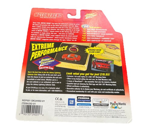 1:64 2001 CHRYSLER PT CRUISER MOTOR TREND CAR OF THE YEAR JOHNNY LIGHTNING - Picture 2 of 4