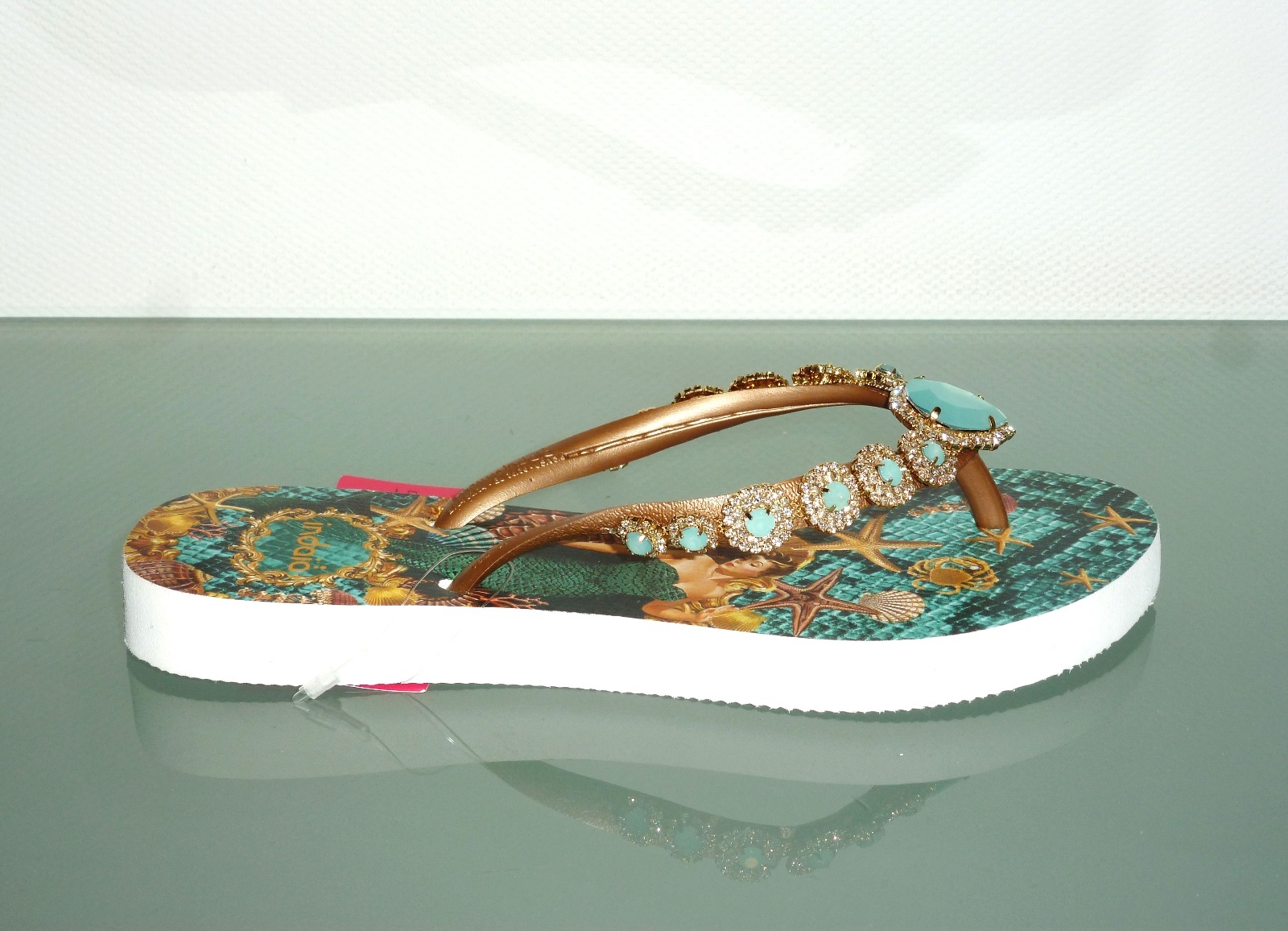 INDAIA Sandale gioiello infradito in gomma con strass - MADE IN BRAZIL INDAIA Sandale gioiello infradito in gomma con strass - MADE IN BRAZIL