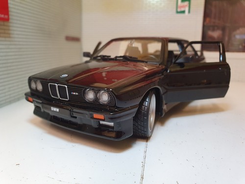 BMW M3 E30 3 Series 1988 21100 Sport Burago G 1:24 Scale Diecast Model Car Black - Picture 8 of 12