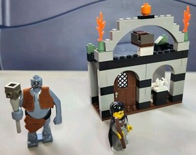 Lego Harry Potter Troll On The Loose Set-#4712-Complete
