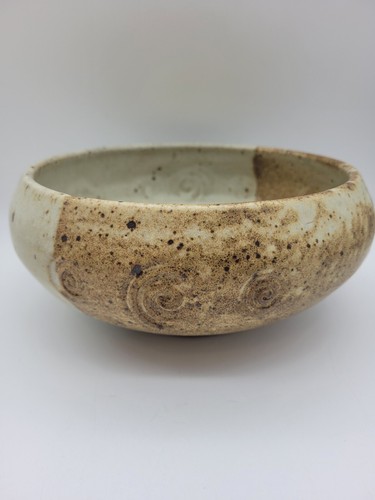 Studio Art Pottery Console Bowl Two Tone Brown Speckled Embossed Swirl Design - Foto 5 di 17